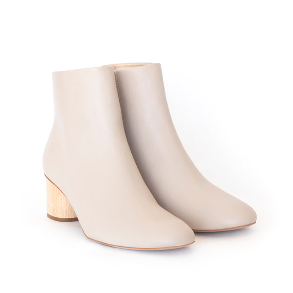 Ankle Boot, beige eco vegan leather, inside zipper, mid-heel in natural wood.